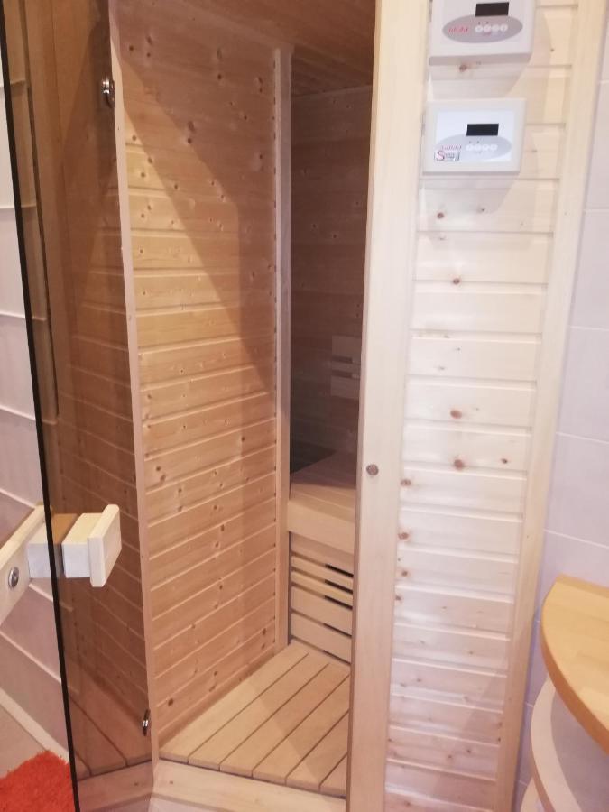 Apartman Oasis Жилина Экстерьер фото